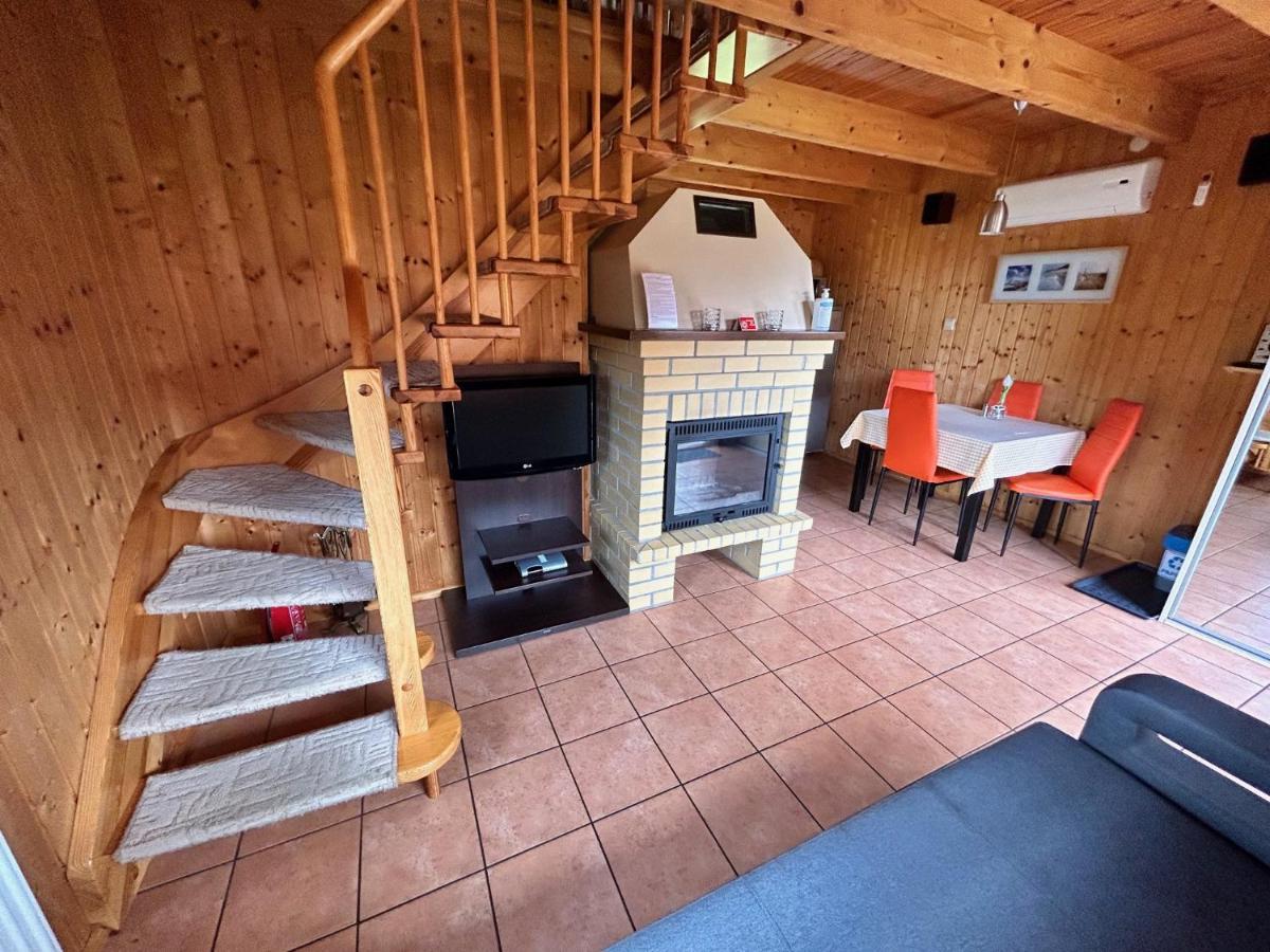 Wczasowe Papaya Lodge Kolobrzeg